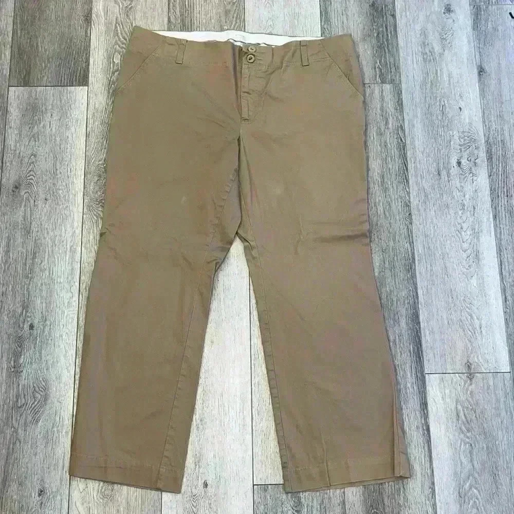 Women Old Navy pants